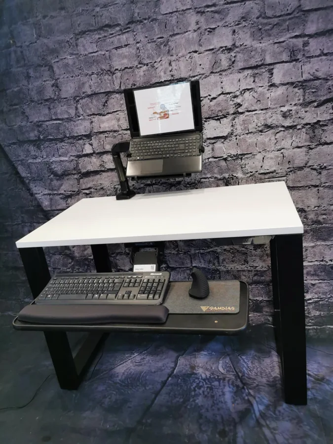 Vue 2 de Station Ergonomique 24x48 ( Accessoires Non inclue)*