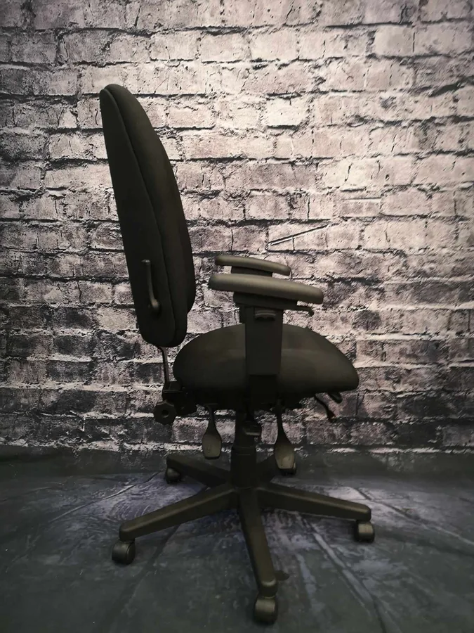 Vue 3 de Fauteuil Ergonomique Global