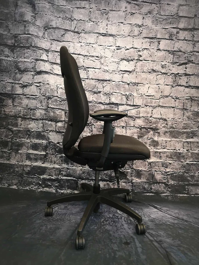 Vue 6 de Fauteuil Ergo Teknion Donati Synchro-tilt