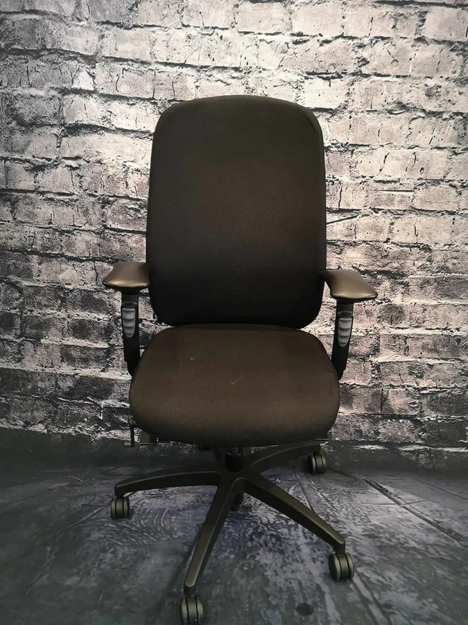 Vue 2 de Fauteuil Ergo Teknion Donati Synchro-tilt