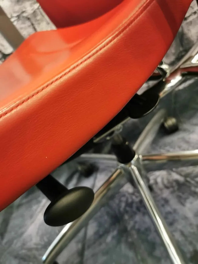 Vue 9 de Fauteuil ergonomique spécialisé de luxe Teknion en cuir
