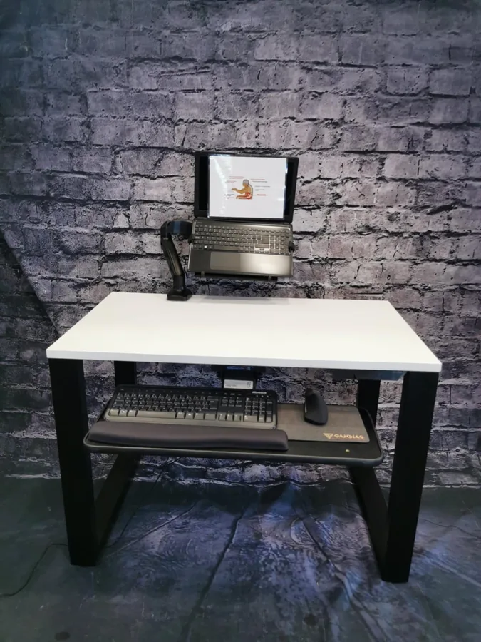 Station Ergonomique 24x48 ( Accessoires Non inclue)*