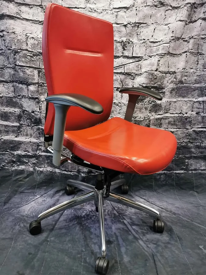 Fauteuil ergonomique spécialisé de luxe Teknion en cuir