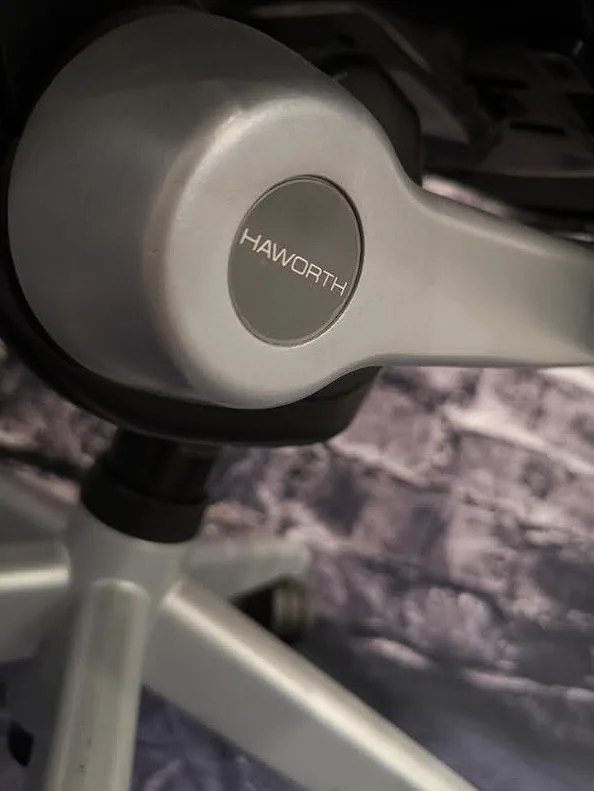 Vue 6 de Fauteuil Ergonomique Haworth Zody
