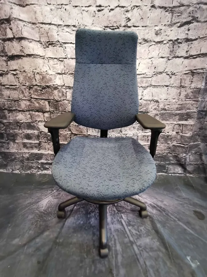 Vue 2 de Fauteuil Ergonomique Bouty Quattra 4003
