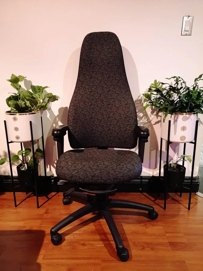 Vue 2 de Fauteuil Global ObusForm