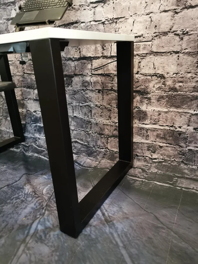 Vue 4 de Station Ergonomique 24x48 ( Accessoires Non inclue)*